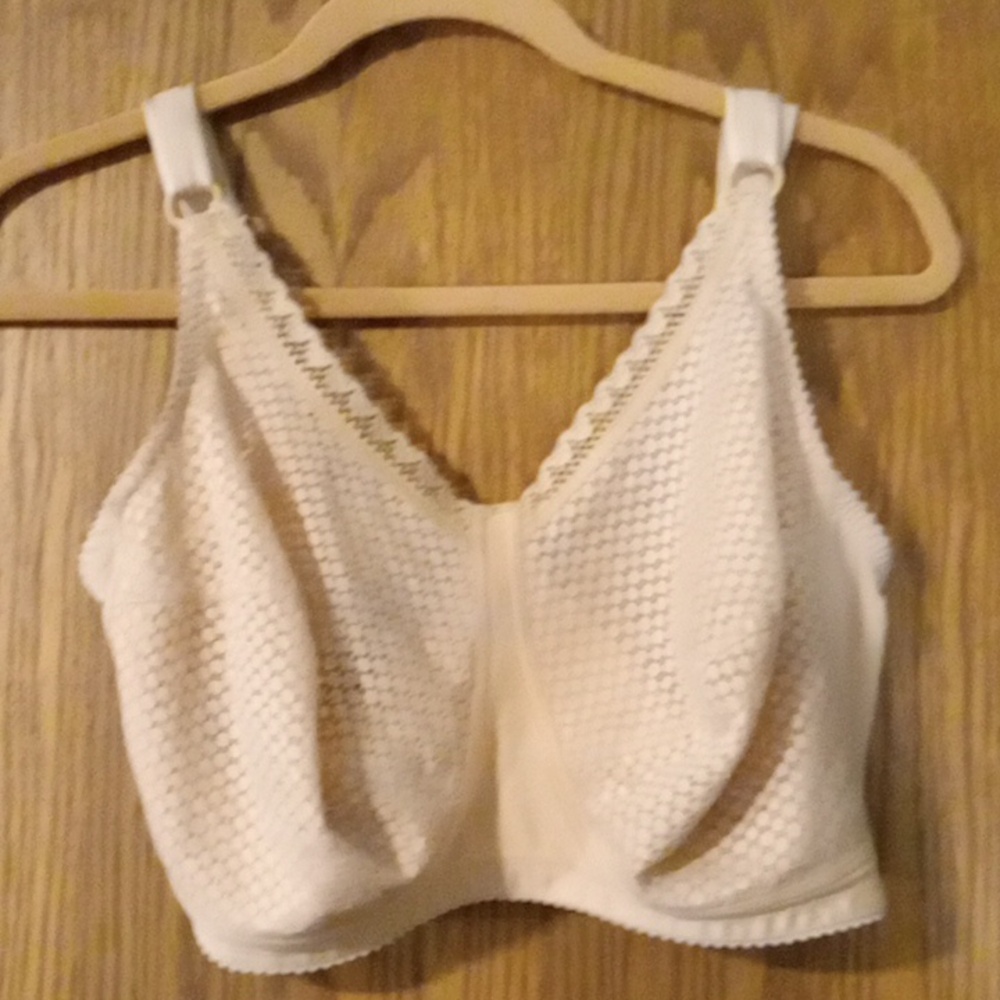 Women's Miss Mary Wireless Pad Free Bra